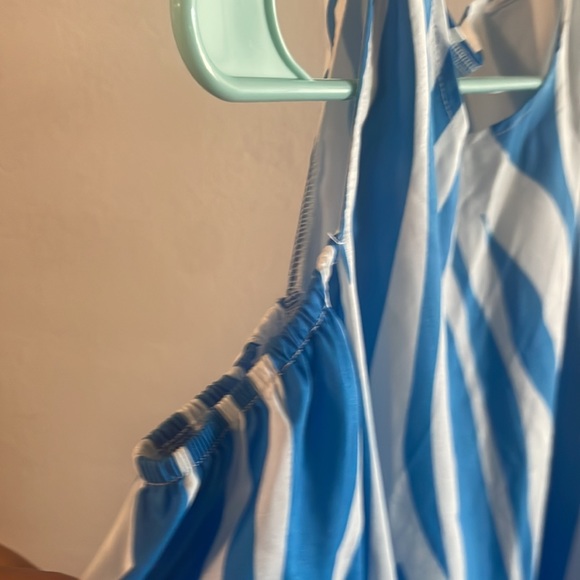 Women’s Large - Picture 3 of 3